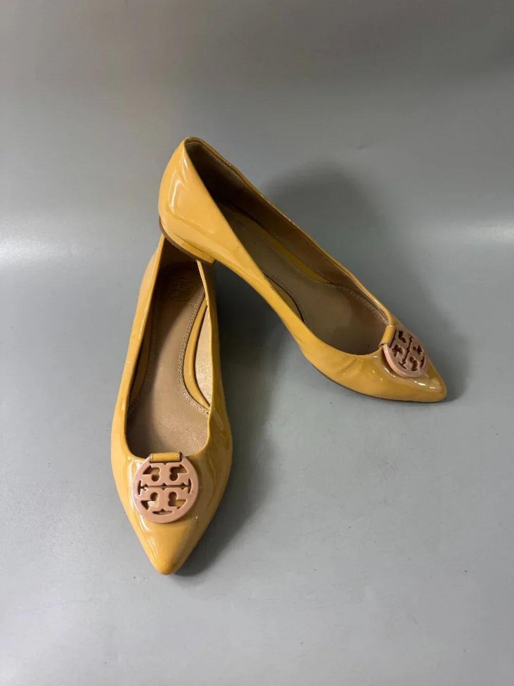 Tory Burch Tan Patent Leather Pointed-toe Flats, Size 6